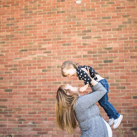 Meet your Posher, Lisa - Picture 1 of 1